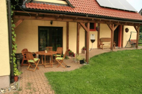 Taneček - malý apartmán u rodinného domu, Stvolínky